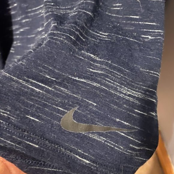 ✨Nike Women's Legend Pullover Hoodie✨ - Picture 2 of 3